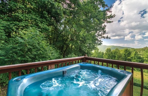 Cosby Cabin | Experience Serenity and Mountain Beauty at Our Hotel