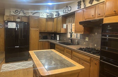 Greer Cabin | Experience Breathtaking Views Over Greer Meadow & River