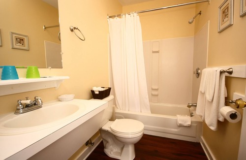 Digby Bed & Breakfast | Cozy Come From Away B&B Inn with Breakfast and Family Amenities