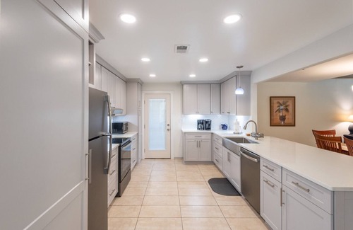 Palmetto Dunes Villa | Scenic Oceanfront Retreat by RTJ Course - Rated 10/10!