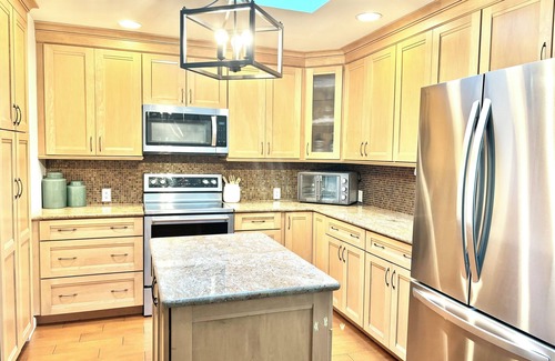 Indian Waters House | Waterfront Canal Home: Pet-Friendly with Heated Pool