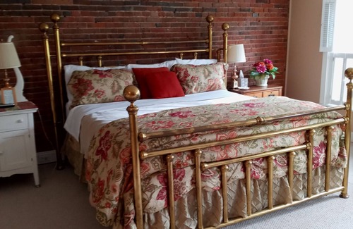 Louisiana Bed & Breakfast | Explore Our Historic Town with Oceanfront Amenities!