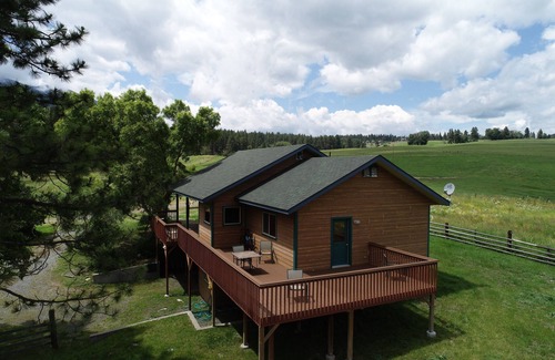Haines House | Experience Comfort at Orville Chandler Ranch with Great Amenities