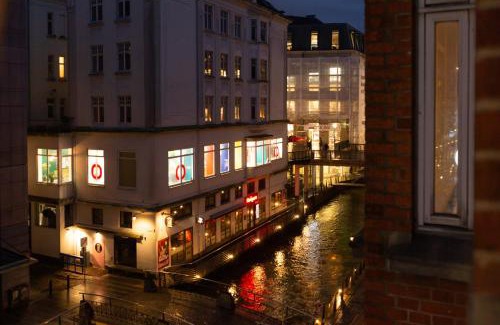 Midtbyen Apartment | Convenient Stay in Aarhus - Perfect for Families of 4