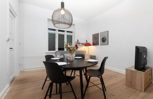 Midtbyen Apartment | Convenient Stay in Aarhus - Perfect for Families of 4