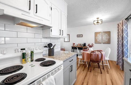 Wichita Apartment | Stay at Arabian Nights: Family-Friendly with Kitchen Access