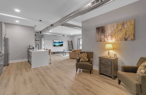Lancaster Apartment | Come stay with us at our Ultra Modern Loft Apartments @ Cornerstone Plaza !