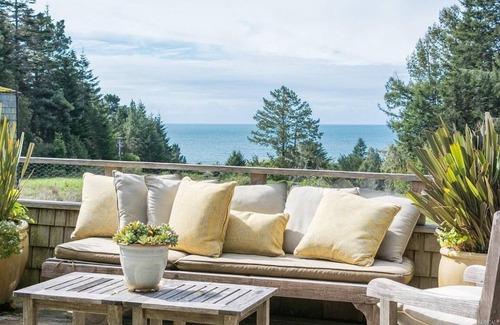 Sea Ranch House | Experience Oceanfront Serenity Under Starry Skies