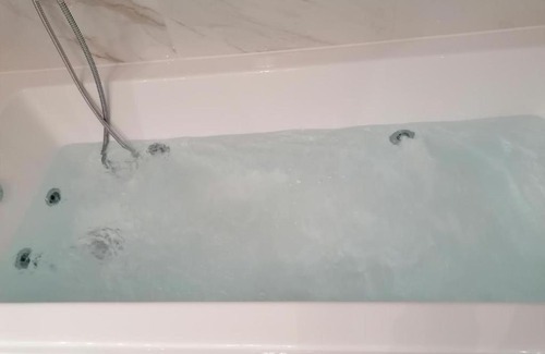 Trikala Apartment | Discover K A M House 2 - Relax in a Cozy Suite with Hot Tub