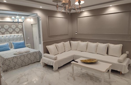 Trikala Apartment | Discover K A M House 2 - Relax in a Cozy Suite with Hot Tub