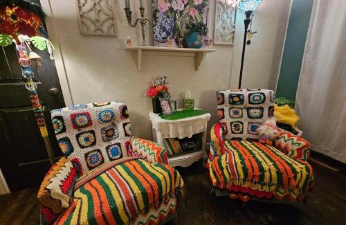 Midwest City House | Come visit the Happy House!