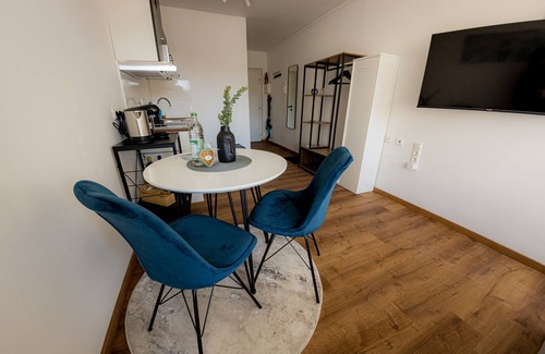 Passau Apartment | Discover Modern Comfort at Come4stay - Holzheim 126