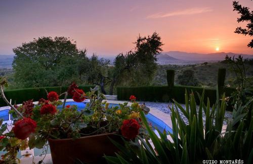 Granada House | Pet-Friendly Oasis at Comeback casería Virgen África