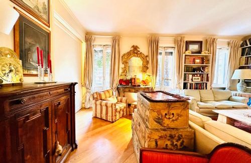 Scala Apartment | Inviting ComeCasa Flat Scala-Brera: Pet-Friendly Stay!