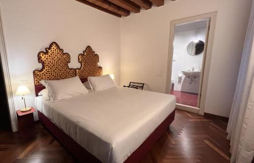 Cannaregio Apartment | Comedia by Suites alla Maddalena