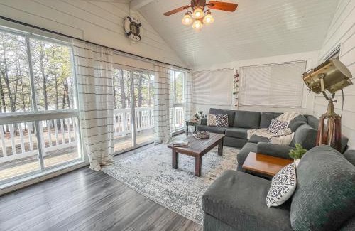 Blakeslee House | Relaxing Lake House with Hot Tub, Canoe and Kayak Access