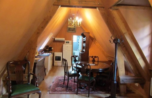 La Riviere-Saint-Sauveur Cottage | Charming Oceanfront Retreat with Private Pool & High Rating