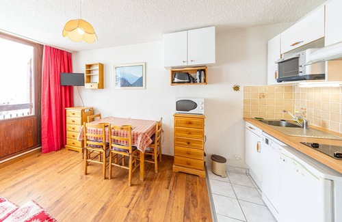 Montgellafrey Apartment | Comfortable studio for 4, near slopes, ski locker