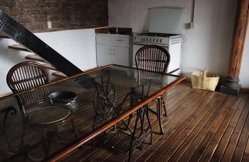 Jocotitlan House | Cozy XVII Century House Near Toluca with Spa & Breakfast