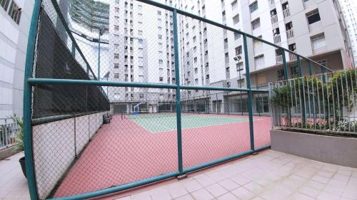 Pluit Apartment | Cozy 1BR Apartment at Green Bay Pluit for Your Getaway