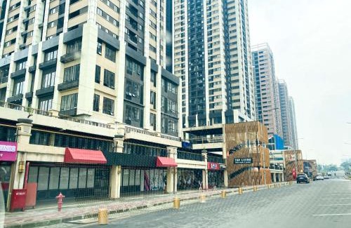 Cikarang Apartment | Modern 2BR Apartment with Work Space at Meikarta