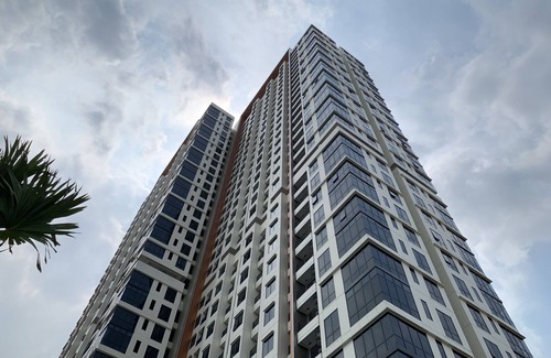 Grogol Utara Apartment | Elegant 2Br Suite with Pool at Permata Hijau Apartments