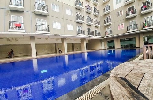 Sunter Apartment | Cozy Studio at Sunter Park View with Pool & Breakfast