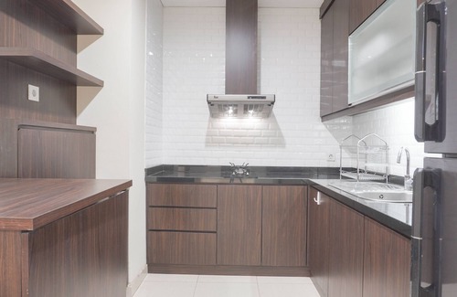 East Kuningan Apartment | Modern 3BR Apartment with Pool at Bellagio Residence