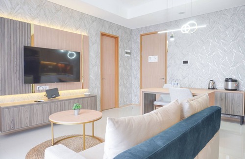 Mampang Prapatan Apartment | Modern 2Br Apartment on 26th Floor at Samara Suites