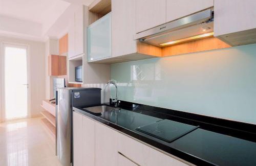 Gondangdia Apartment | Modern Studio Menteng Park Apartment with Pool Access