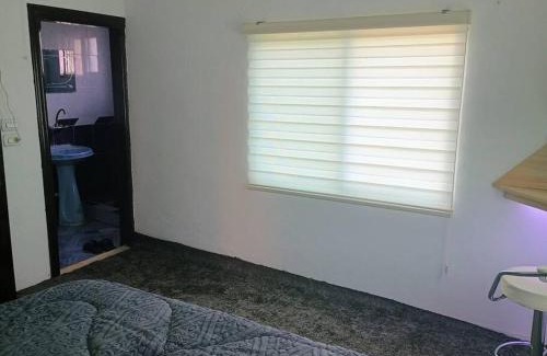 Ajloun Governorate Apartment | Cozy Retreat: Pet and Child Friendly Apartment Escape