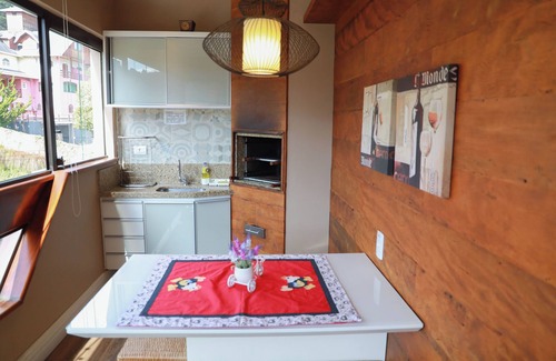 Campos do Jordao Apartment | COMFORT AND SOPHISTICATION, 7 MINUTES WALK FROM BADEN-BADEN FOR 10 PEOPLE