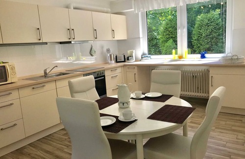 Bad Bevensen Apartment | Comfort Apartment at Haus Heidelerche with Ocean View