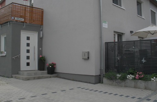 Bad Windsheim Apartment | Serene Flora Apartments: Quiet Retreat with Balcony & Pool