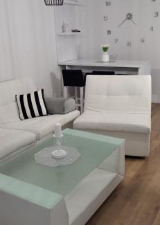 Kiseljak Apartment | Comfort Stay: Family-Friendly Accommodations Await You