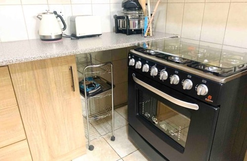 Bulawayo Apartment | Budget-Friendly Comfort with Family Amenities and Breakfast
