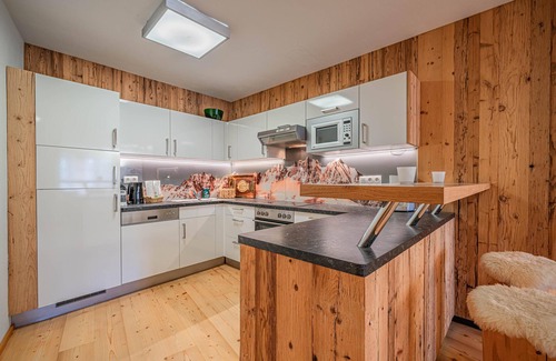 Schonbach Apartment | Comfort directly on the piste with a sauna