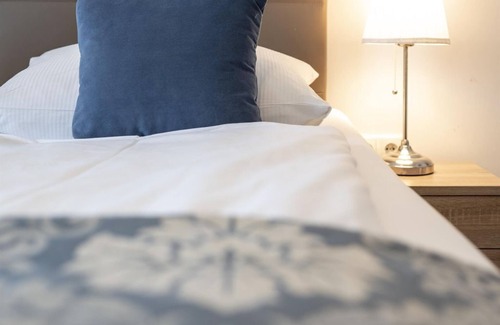 Taxham Bed & Breakfast | Cozy Double Room with Breakfast at Salzburg Hotel Lilienhof