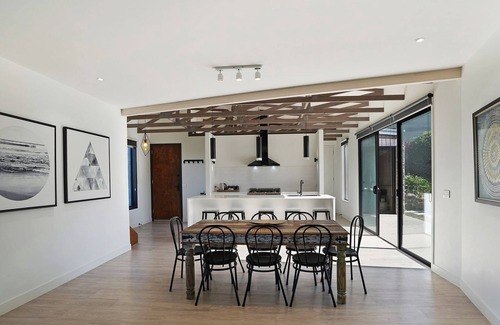 Port Fairy House | Elegant South Beach Retreat with Oceanfront Views & Pool