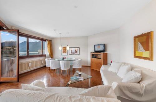 Paradiso Apartment | Cozy Getaway at Comfort Holiday In Paradiso - Family Friendly