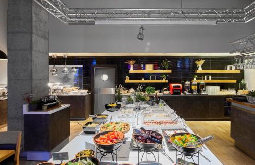 Vilnius Hotel | Vibrant Comfort Hotel LT - Rock 'n' Roll Vilnius Awaits
