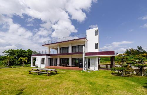 Ueno House | Family-Friendly Comfort House in Miyakojima - 4-Star Stay