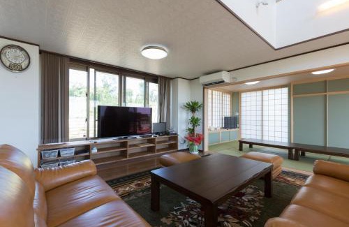 Ueno House | Family-Friendly Comfort House in Miyakojima - 4-Star Stay