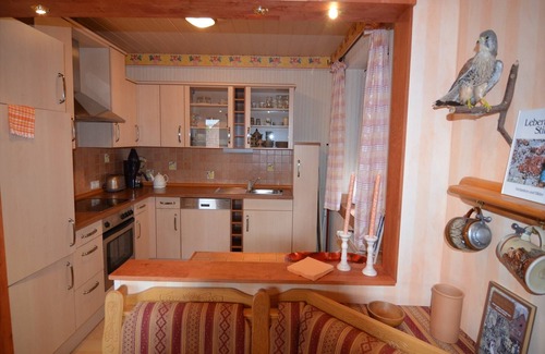 Zeil Villa | Stunning Apartment with Garden in Zeil am Main - 9.8 Rated
