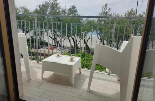 Annunziata Apartment | Relaxation Awaits at Comfort in Riva al Mare with Ocean Views
