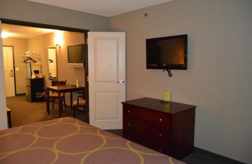 Bonner Springs Hotel | Inviting Comfort Inn Bonner Springs in Kansas City