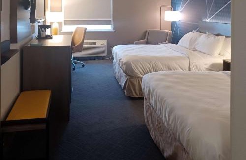 Edinburgh Hotel | Pet-Friendly Comfort Inn near Indiana Premium Outlets
