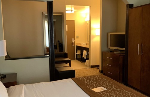 Franklin Hotel | Cozy Comfort Inn Franklin on Highway 96 with Breakfast