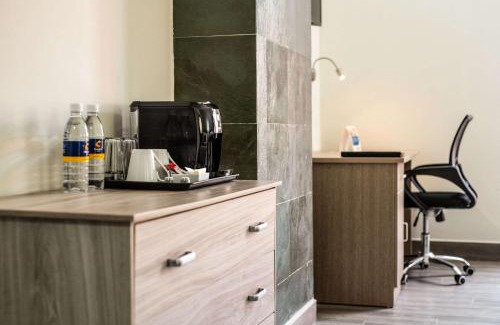 Irapuato Hotel | Discover Comfort Inn Irapuato: 4-Star Family-Friendly Stay