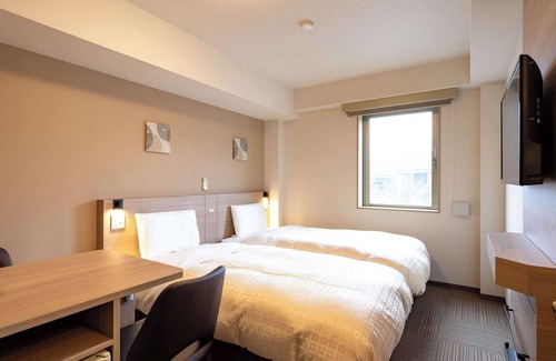 Kofu Hotel | Guest Rated Comfort Inn Kofu: Family-Friendly with Breakfast